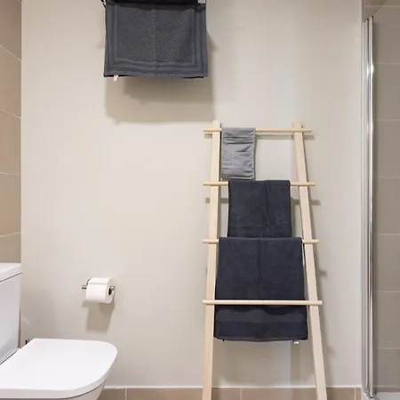 Nordes Sea View And Pool Apartment *