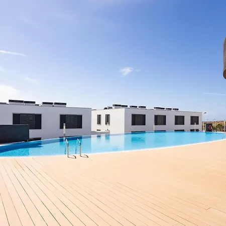 Nordes Sea View And Pool *